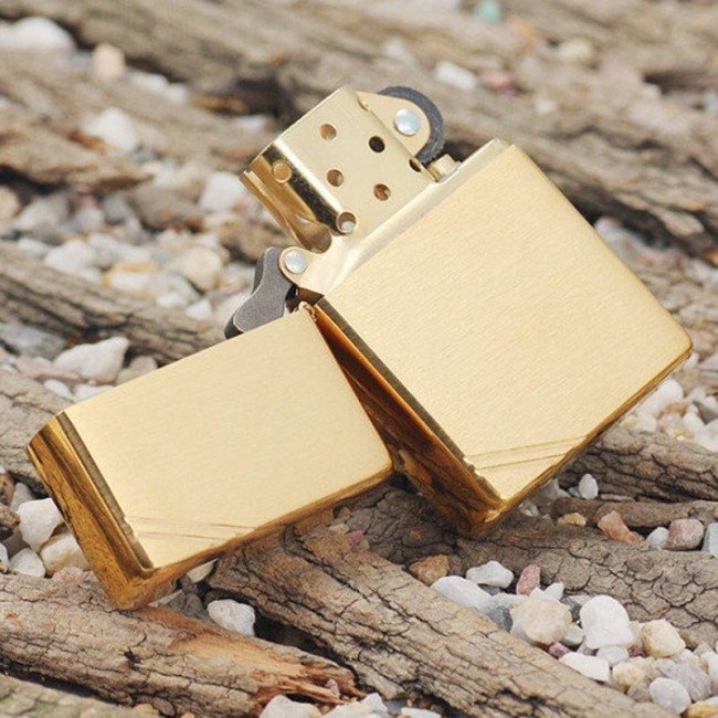 Зажигалка Zippo Vintage Brushed Fin Brass, 240